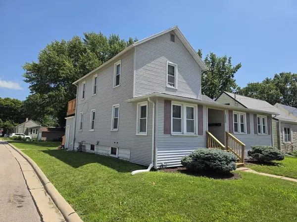 1212 12th AVE, Sterling, IL 61081