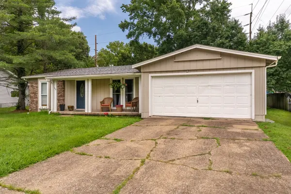 615 S Emerald LN, Carbondale, IL 62901
