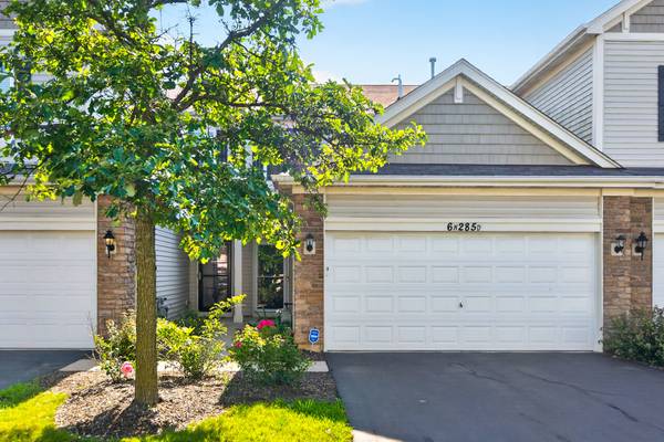 6N285 Whitmore CIR #D, St. Charles, IL 60174