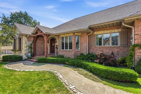 2427 Prairieridge PL, Champaign, IL 61822