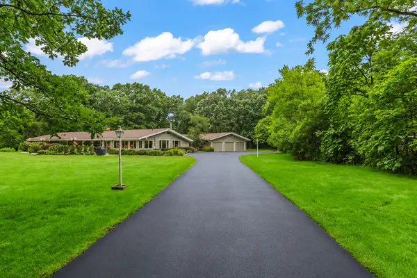 1843 Hanover LN, Flossmoor, IL 60422