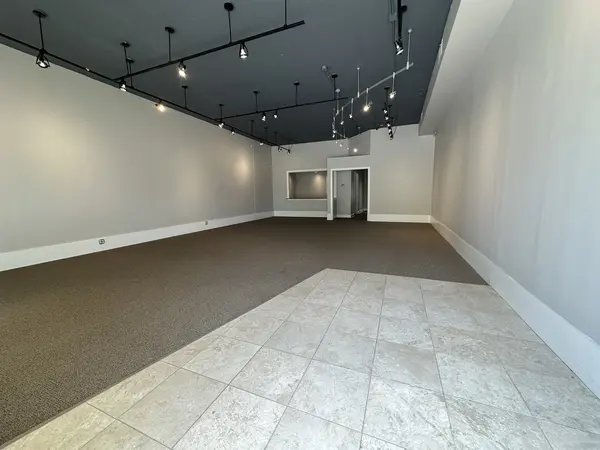 514 W Northwest HWY, Mount Prospect, IL 60056