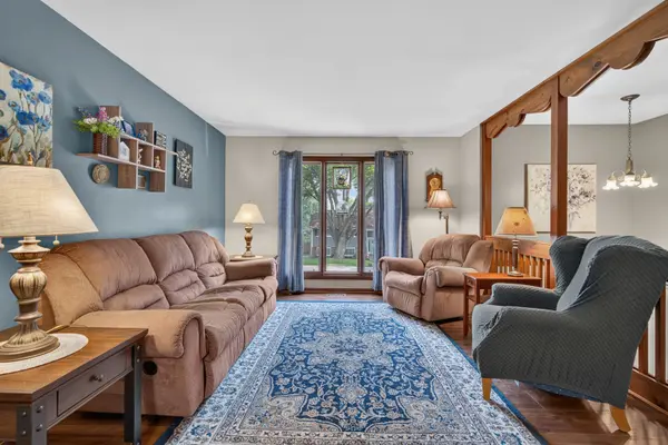3215 Vista TER, Mchenry, IL 60050