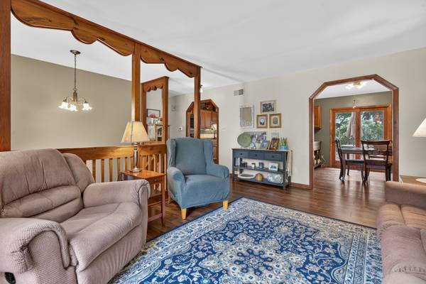 3215 Vista TER, Mchenry, IL 60050