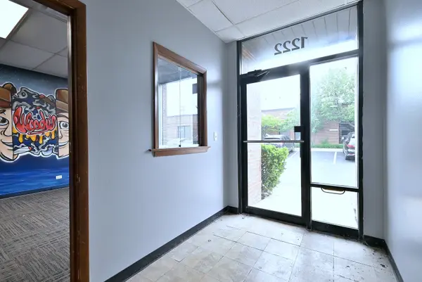 1222 REMINGTON RD, Schaumburg, IL 60173
