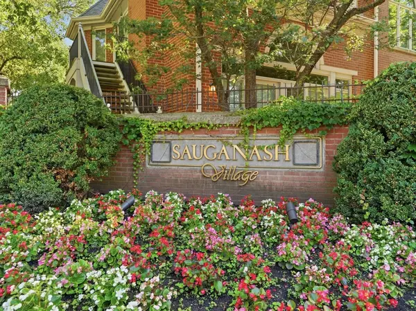 4268 W Harrington LN, Chicago, IL 60646