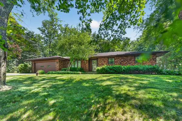 12241 SQUIRREL TREE LN, Belvidere, IL 61008