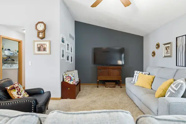 503 W Randolph ST #D, Heyworth, IL 61745