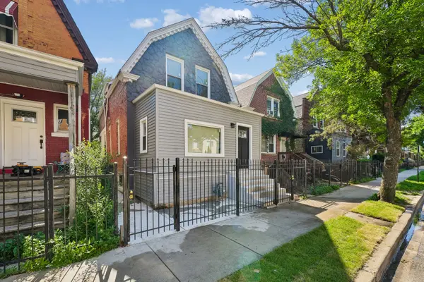 157 N Laramie AVE, Chicago, IL 60644