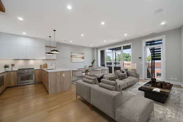 3056 N Lincoln AVE #3, Chicago, IL 60657