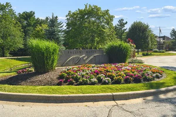 9620 Pacific CT, Burr Ridge, IL 60527