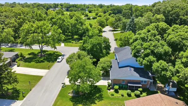 14650 Westwood DR, Orland Park, IL 60462