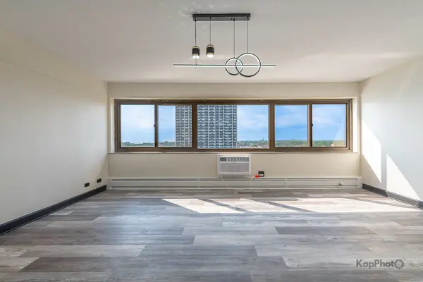 7337 S South Shore DR #1231, Chicago, IL 60649