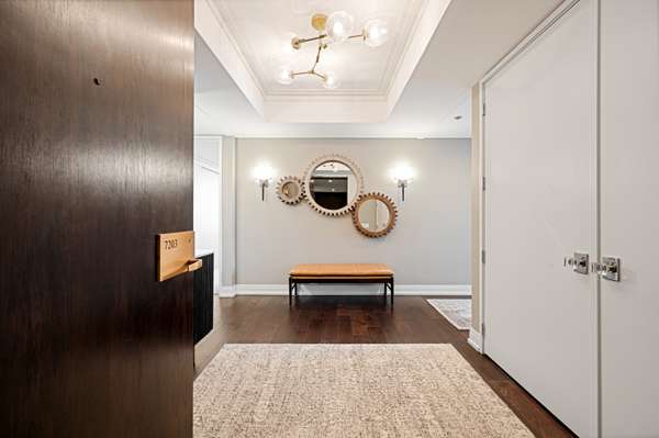 180 E Pearson ST #7203, Chicago, IL 60611