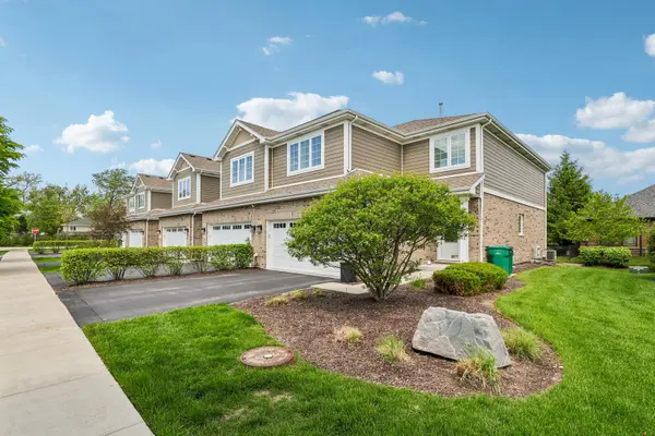 14255 Lacey DR, Lemont, IL 60439