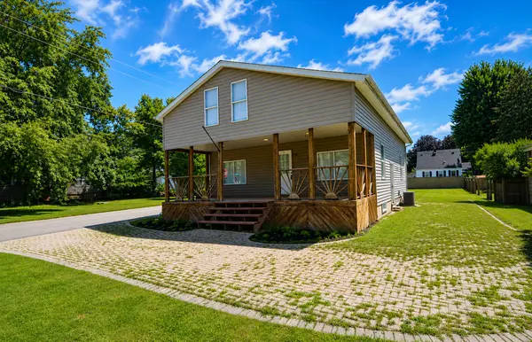 2116 Champlain ST, Ottawa, IL 61350