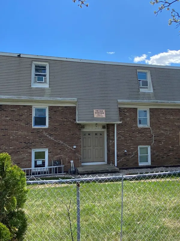 1627 Woodbine DR, Round Lake Beach, IL 60073