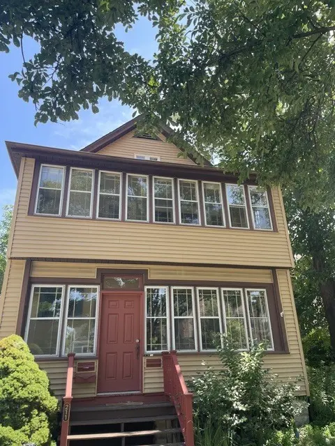 211 N Larch AVE #2, Elmhurst, IL 60126