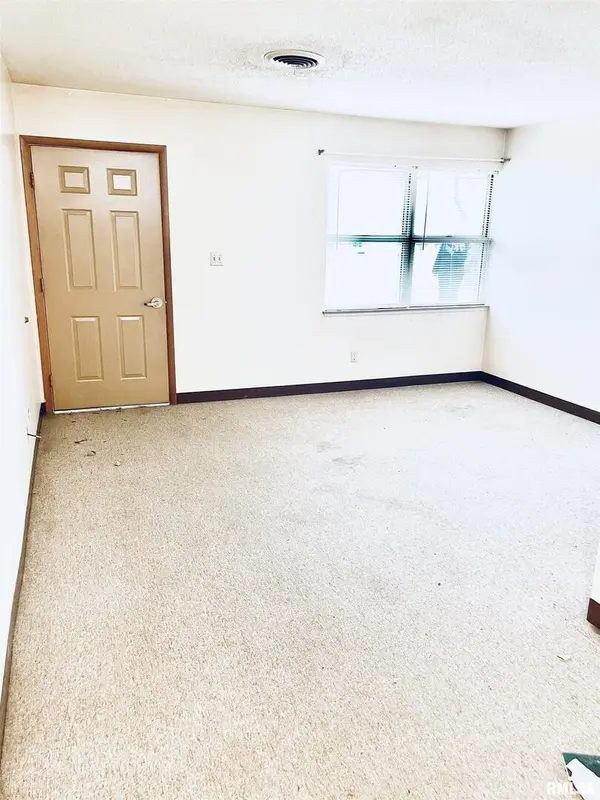 612 E 3RD AVE, Grand Tower, IL 62942