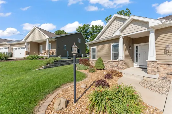 1806 Lake Ridge CT #1806, Mahomet, IL 61853