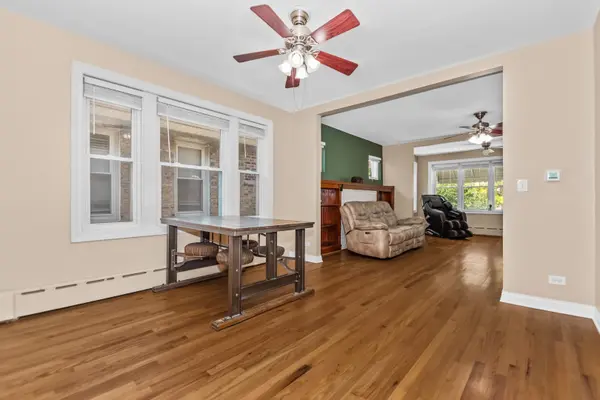 4839 N Kentucky AVE, Chicago, IL 60630