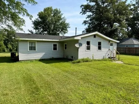 3011 N 15270e RD, Momence, IL 60954