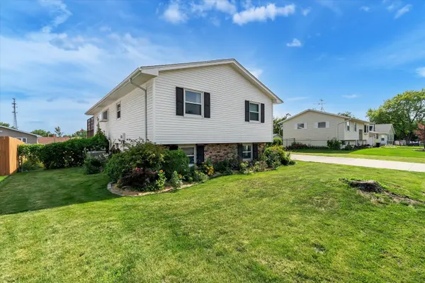 2903 W 35th ST, Davenport, IA 52806