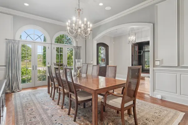 1128 Mt. Pleasant RD, Winnetka, IL 60093