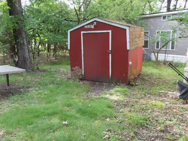 21/37 Woodhaven, Sublette, IL 61367