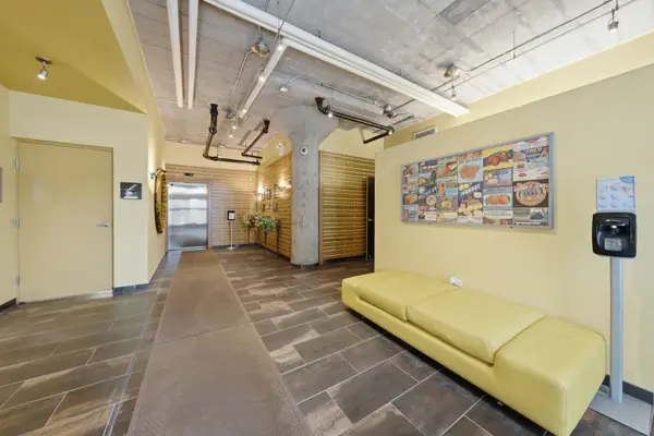 1111 W 14th PL #216, Chicago, IL 60608