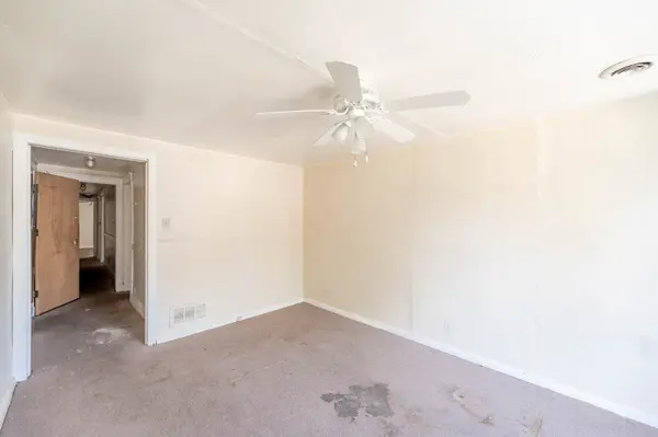 1427 E 66th PL, Chicago, IL 60637