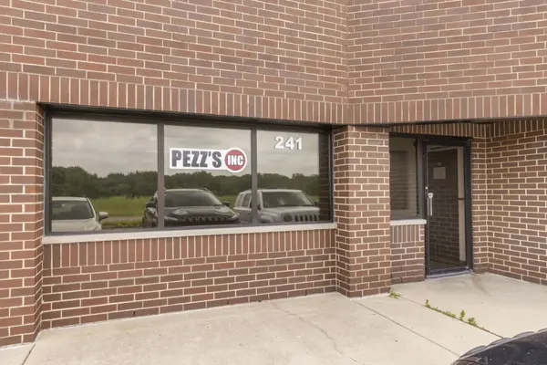 241 Oswalt AVE #241, Batavia, IL 60510