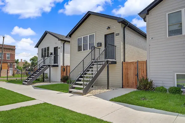 555 N Springfield AVE, Chicago, IL 60624