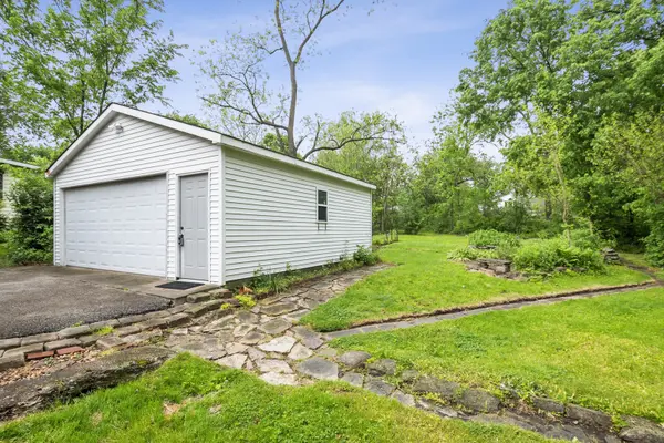 2114 Cedar RD, Homewood, IL 60430