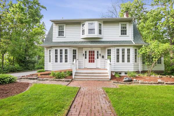 2114 Cedar RD,  Homewood,  IL 60430