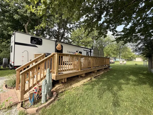 29-98 Woodhaven Lakes, Sublette, IL 61367