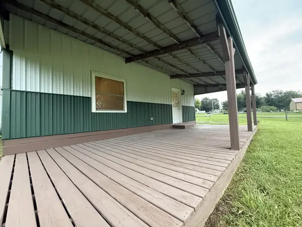 703 O Henry ST, Mcleansboro, IL 62859