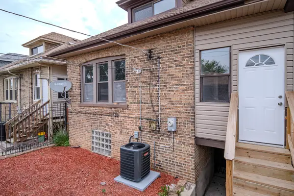 7928 S Winchester AVE, Chicago, IL 60620