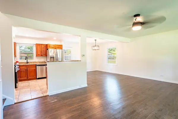 28W520 LESTER ST, West Chicago, IL 60185