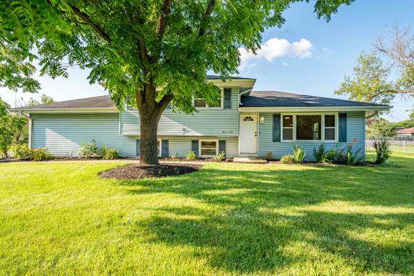 28W520 LESTER ST, West Chicago, IL 60185