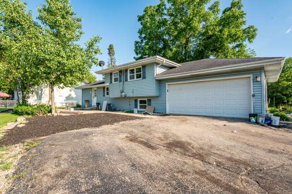 28W520 LESTER ST, West Chicago, IL 60185