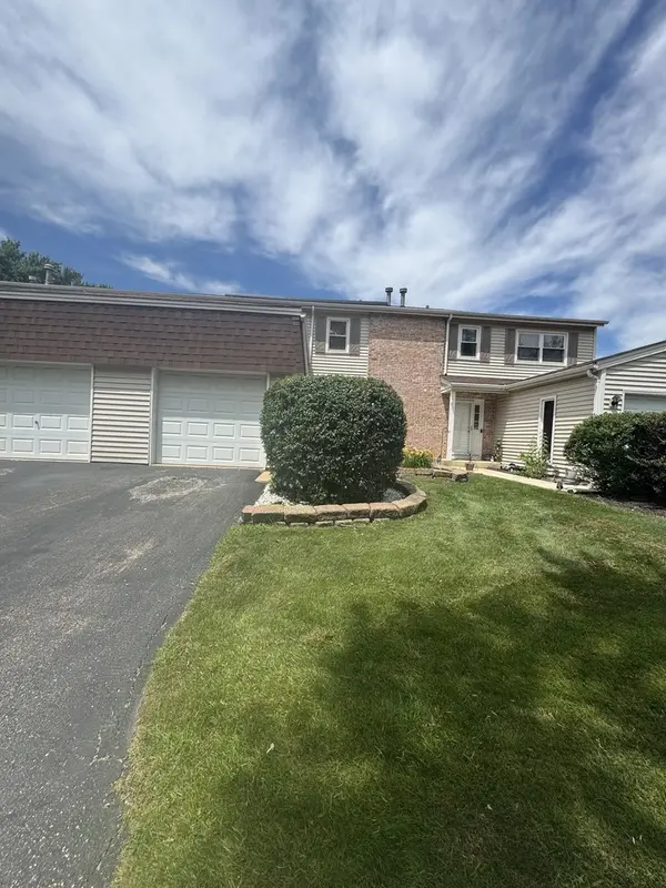 140 Julie RD, Bolingbrook, IL 60440