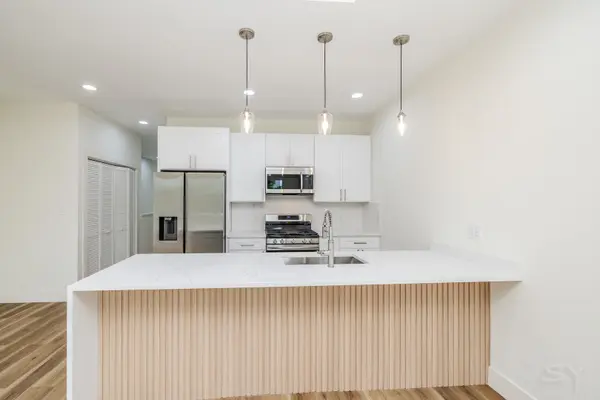 2611 W 21 ST, Chicago, IL 60608