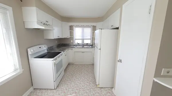 9600 S KOMENSKY AVE #3W, Oak Lawn, IL 60453