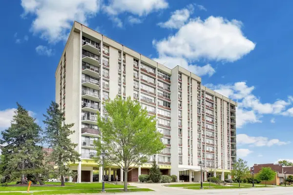 33 N Main ST #5B, Lombard, IL 60148