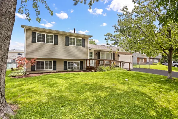 148 Bedford RD, Bolingbrook, IL 60440