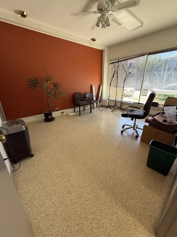 5808 W Higgins AVE, Chicago, IL 60630