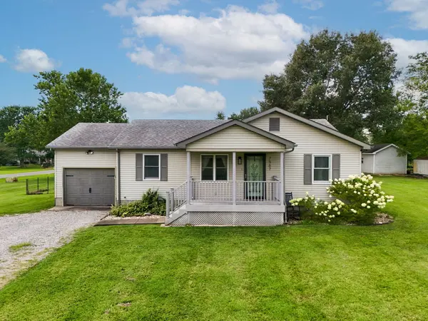 7567 Norris DR, Marion, IL 62959