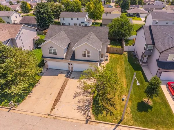 513 Wild Turkey LN, Normal, IL 61761