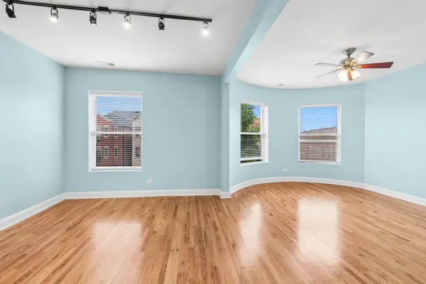 4614 S CALUMET AVE #3S, Chicago, IL 60653
